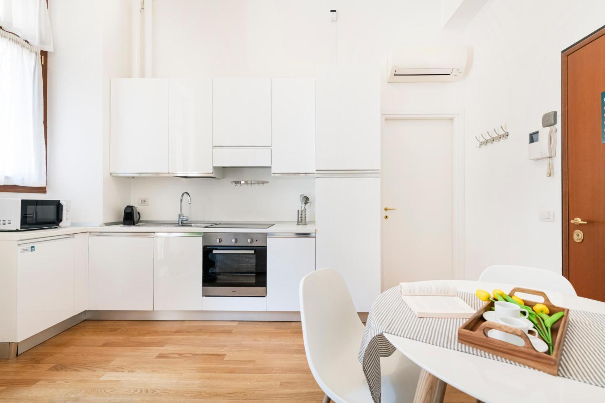 Magic Flat In Duomo By Easylife Apartment มิลาน ภายนอก รูปภาพ